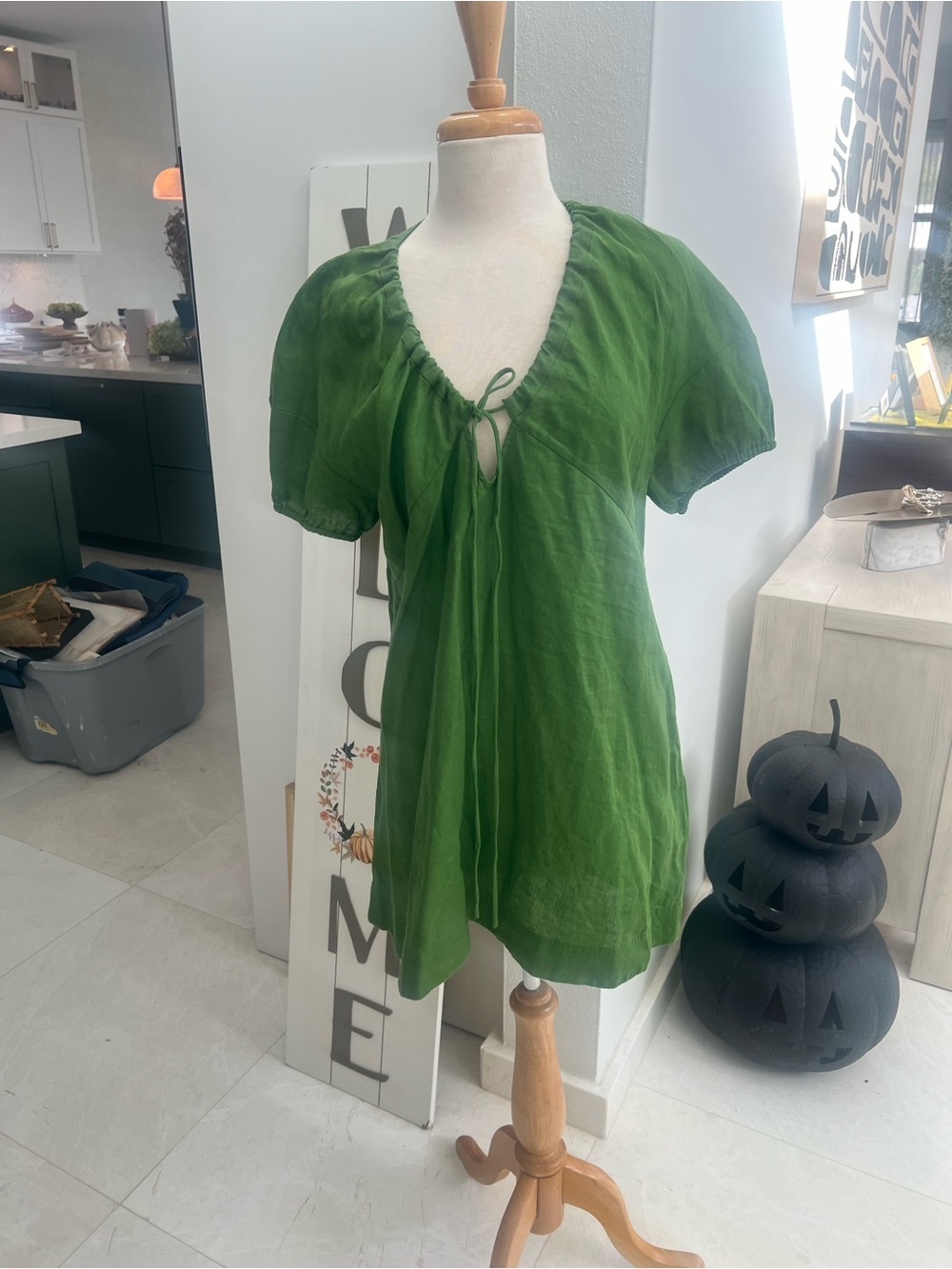 Banana Republic Emerald Green Short-Sleeve Tie-Front Tunic
